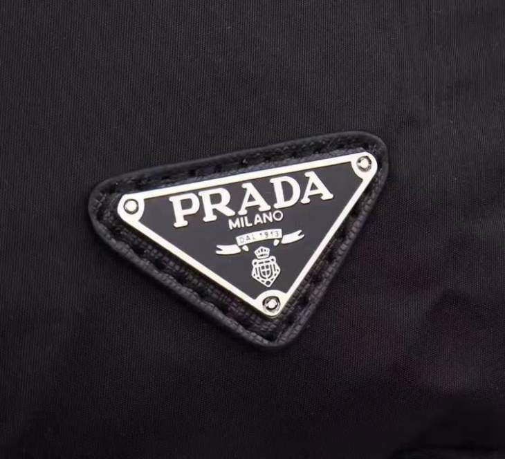 Picture of Prada Mens Bags _SKUfw167302677fw